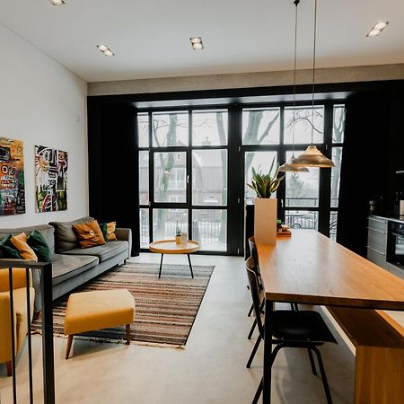 Modern And Spacious Loft Type Apartment 8 With Free Private Parking By "Owl Jazz Apartments" Kaunas Dış mekan fotoğraf