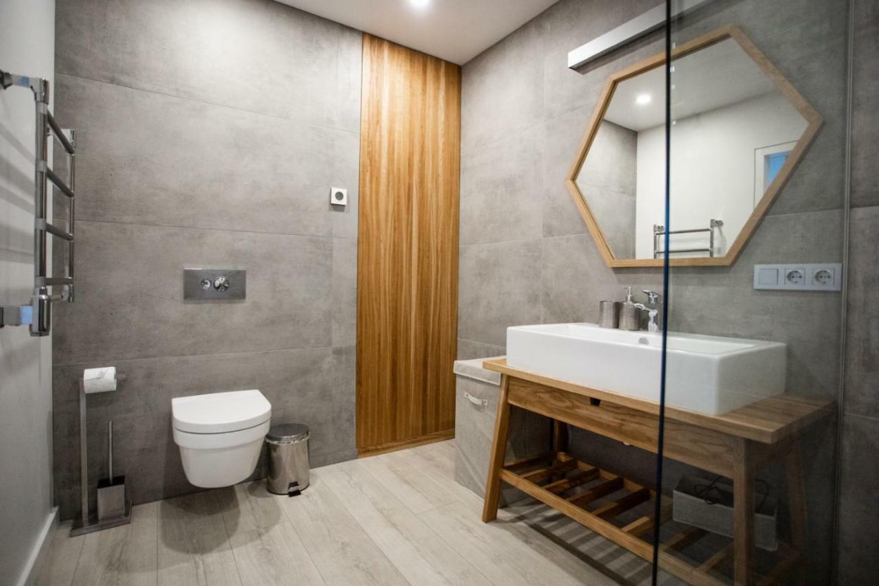 Modern And Spacious Loft Type Apartment 8 With Free Private Parking By "Owl Jazz Apartments" Kaunas Dış mekan fotoğraf